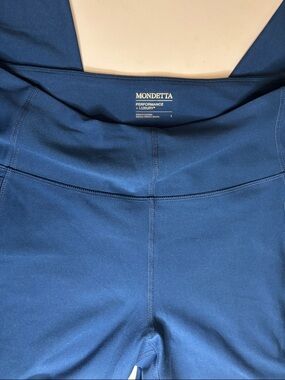 Mondetta Deep Navy Performance Leggings